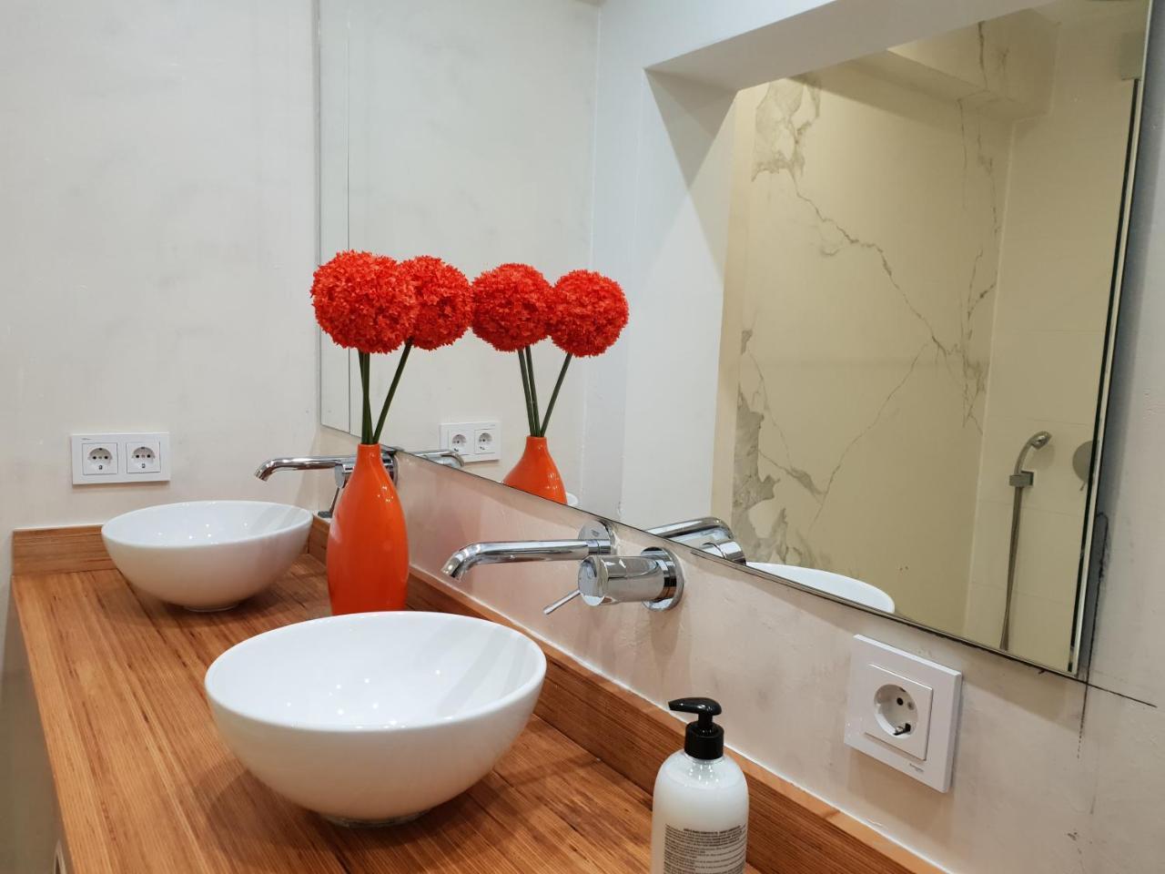 Moderno Y Luminoso Apartamento Sevilla Dış mekan fotoğraf